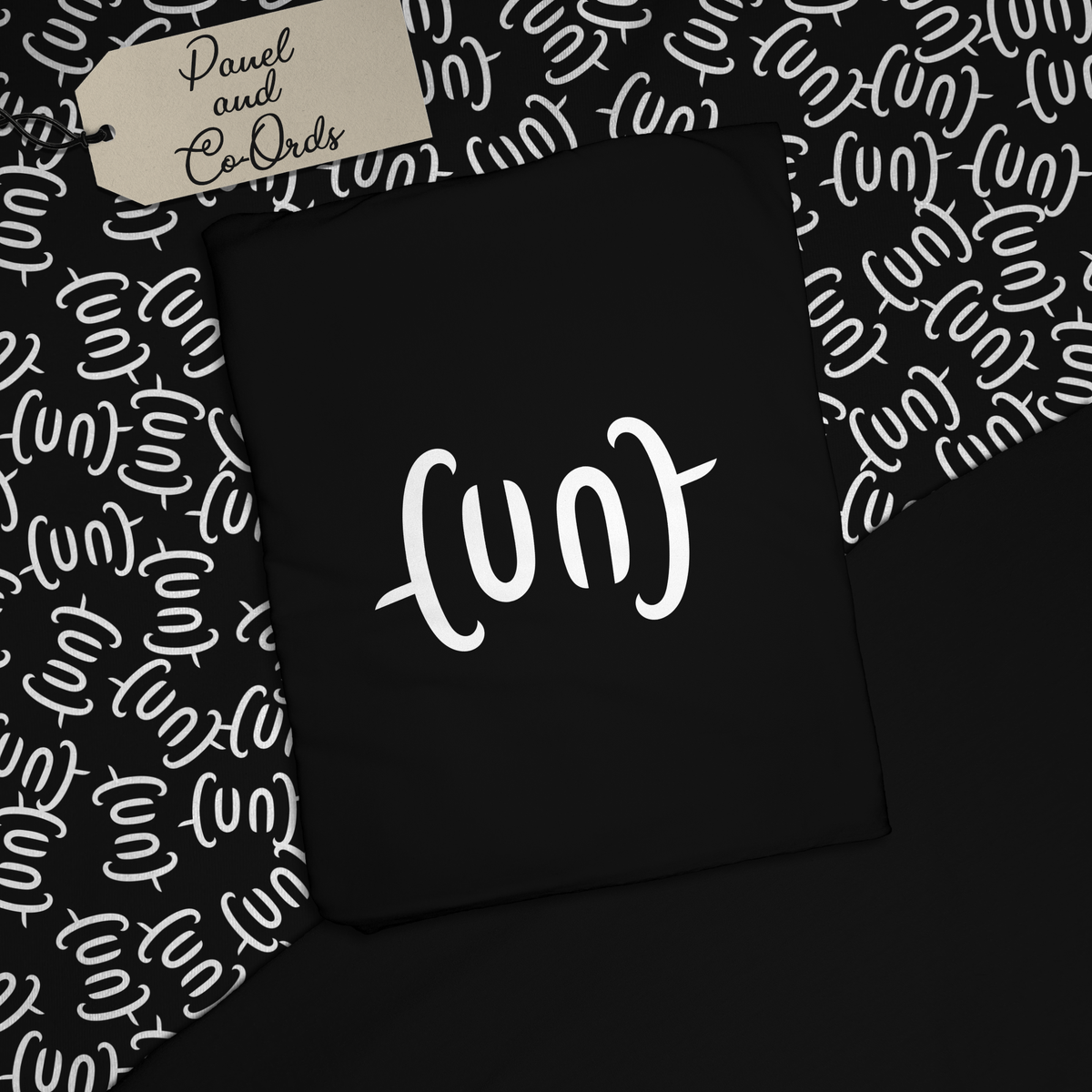Cunt Ambigram print wht